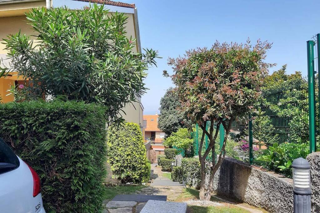 Apartamento Con Piscina En Portosín Exterior foto